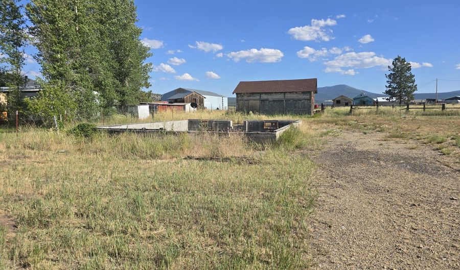 42976 E Hwy 140, Beatty, OR 97621 - 0 Beds, 0 Bath