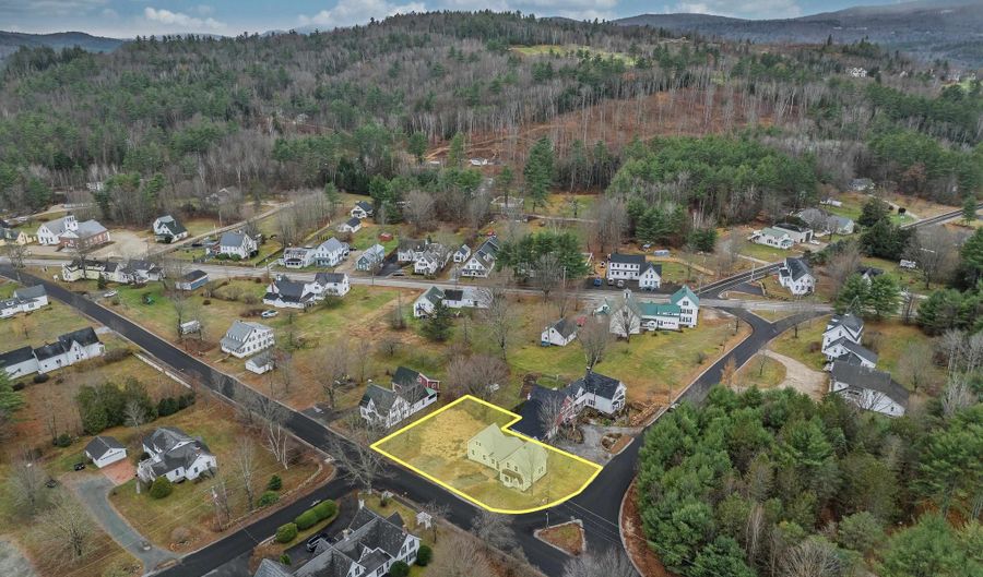 35 Mad River Rd, Campton, NH 03223 - 3 Beds, 3 Bath