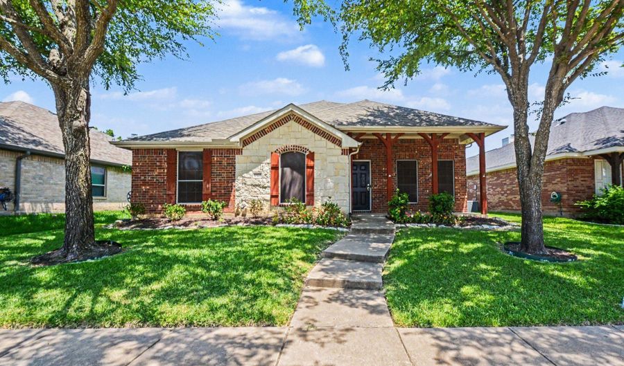 1707 Briarhollow Dr, Allen, TX 75002 - 3 Beds, 2 Bath