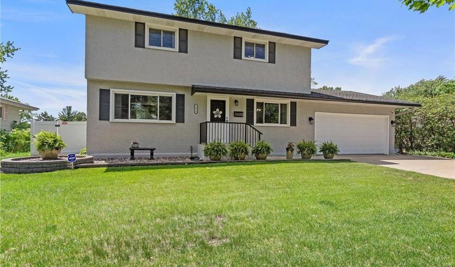 1016 Adams St, Anoka, MN 55303 - 4 Beds, 3 Bath