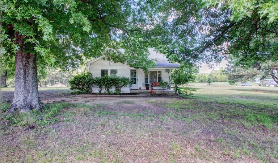922 Hwy 258, Bald Knob, AR 72010 - 2 Beds, 2 Bath