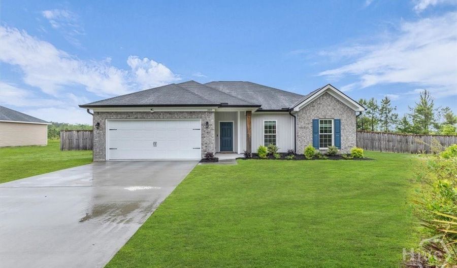1489 SE Arnold Dr, Allenhurst, GA 31301 - 4 Beds, 2 Bath
