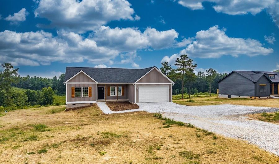 123 Fox Hall Dr, Amherst, VA 24521 - 3 Beds, 2 Bath