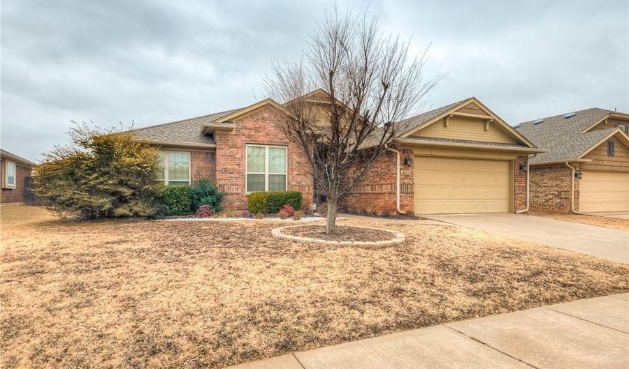 18217 Carillo Rd, Edmond, OK 73012 - 4 Beds, 2 Bath