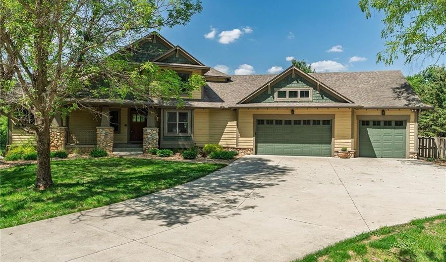 14810 42nd St S, Afton, MN 55001 - 5 Beds, 4 Bath