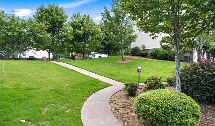 211 Oconee River Cir, Athens, GA 30605 - 3 Beds, 3 Bath