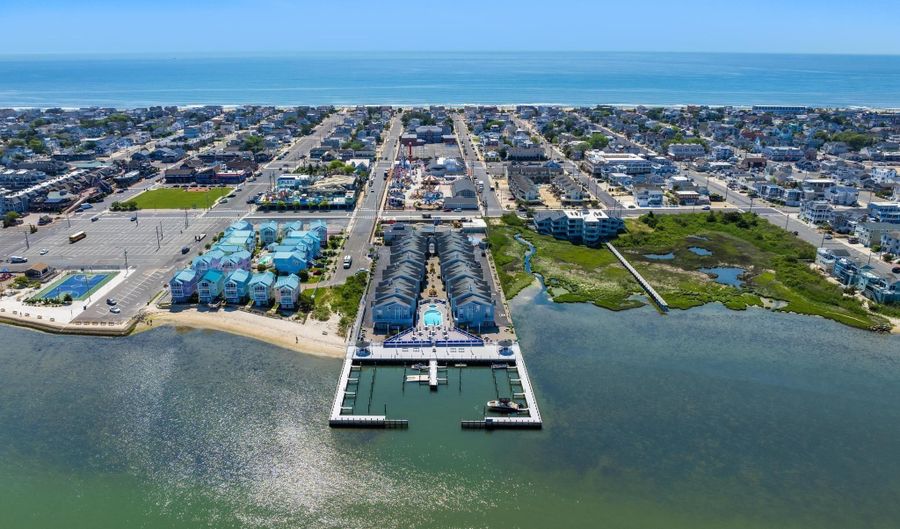 420 Eighth St 3N, Beach Haven, NJ 08008 - 3 Beds, 2 Bath