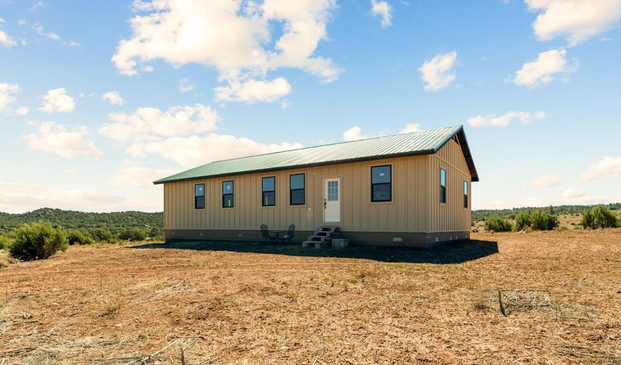 1793 Sunnyview Ln, Clay Springs, AZ 85923 - 3 Beds, 2 Bath
