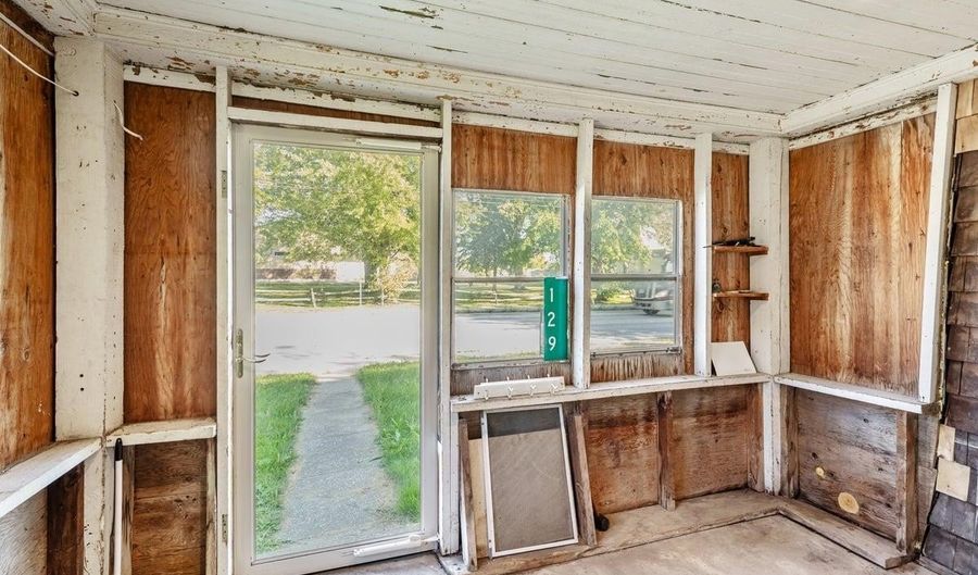 129 N Main St, Alburgh, VT 05440 - 3 Beds, 1 Bath