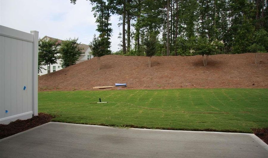 1154 Chestnut Blf, Apex, NC 27502 - 3 Beds, 3 Bath