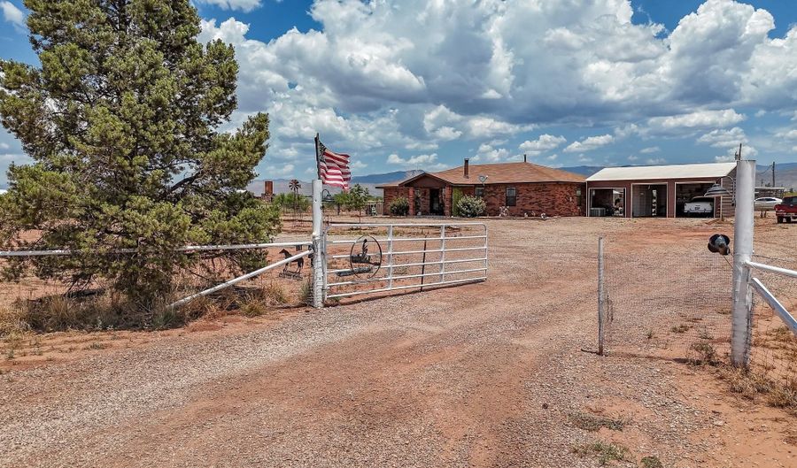 21 Gopher Rd, Alamogordo, NM 88310 - 3 Beds, 2 Bath