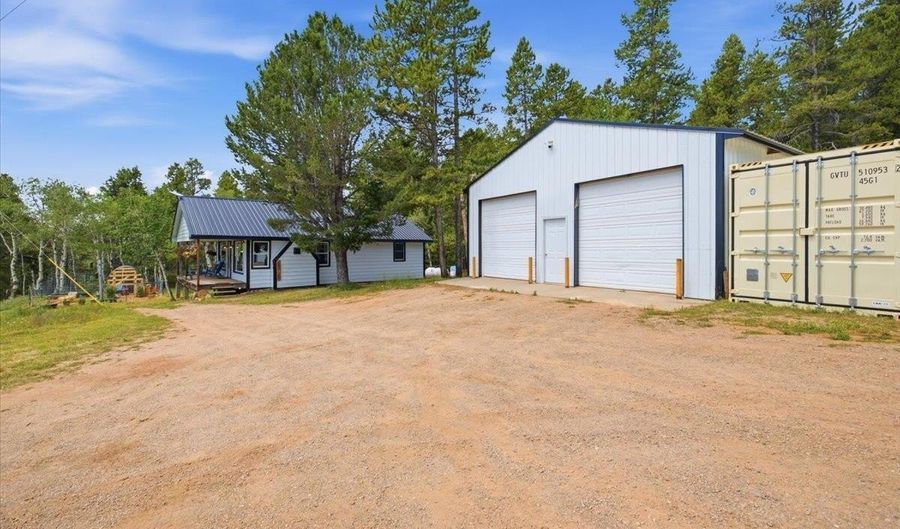 676 Columbine Dr, Casper, WY 82601 - 2 Beds, 1 Bath