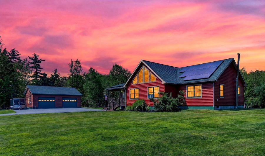 625 Mcgrath Pond Rd, Belgrade, ME 04917 - 2 Beds, 2 Bath