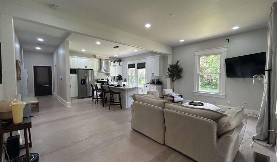1701 Lanier, Atlanta, GA 30310 - 3 Beds, 2 Bath