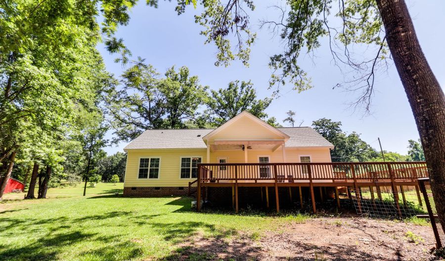 2652 Bethany Church Rd, Lincolnton, GA 30817 - 3 Beds, 3 Bath