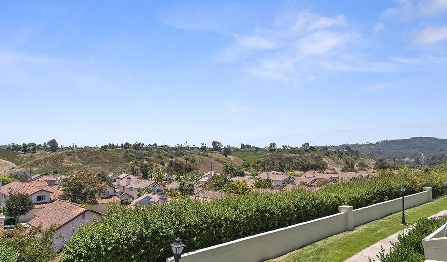 4185 Porte De Merano 153, San Diego, CA 92122 - 3 Beds, 3 Bath