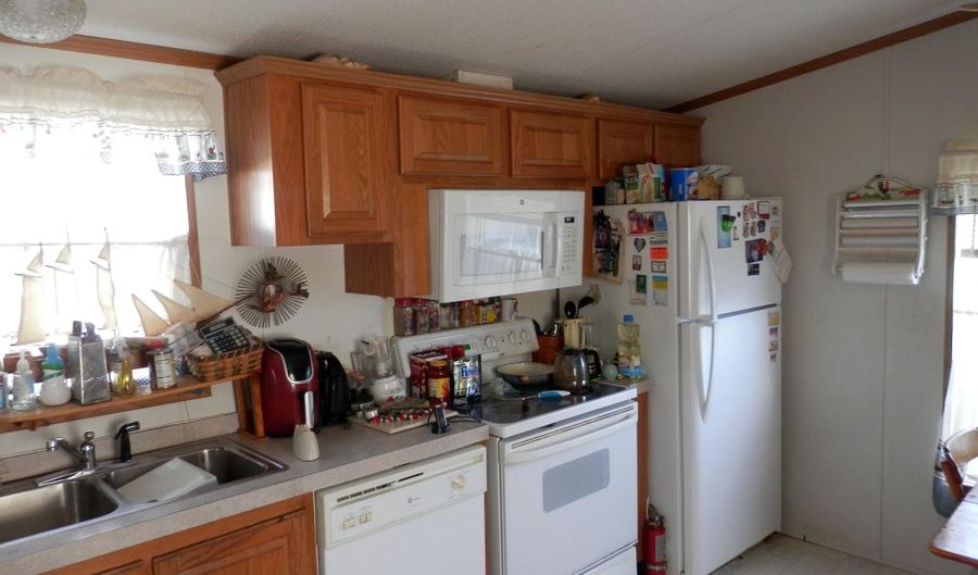 33952 CORNFLOWER Ln, Lewes, DE 19958 - 2 Beds, 1 Bath