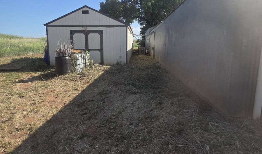 30869 County Rd 300, Alva, OK 73717 - 3 Beds, 3 Bath
