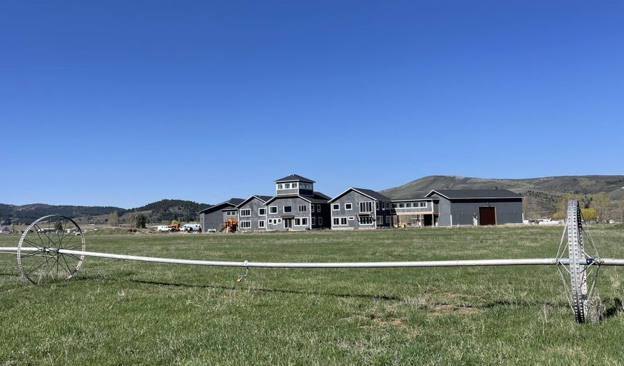 5860 BITTER CREEK Rd, Afton, WY 83110 - 9 Beds, 7 Bath