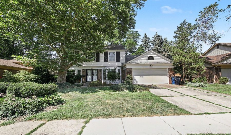 1289 King George Blvd, Ann Arbor, MI 48108 - 4 Beds, 3 Bath