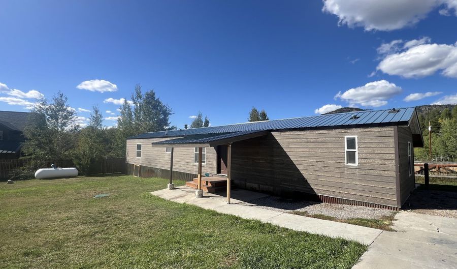 15 FOOTHILL, Alpine, WY 83128 - 3 Beds, 2 Bath
