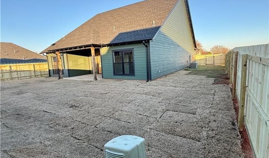 523 Joann Way, Barling, AR 72923 - 3 Beds, 2 Bath