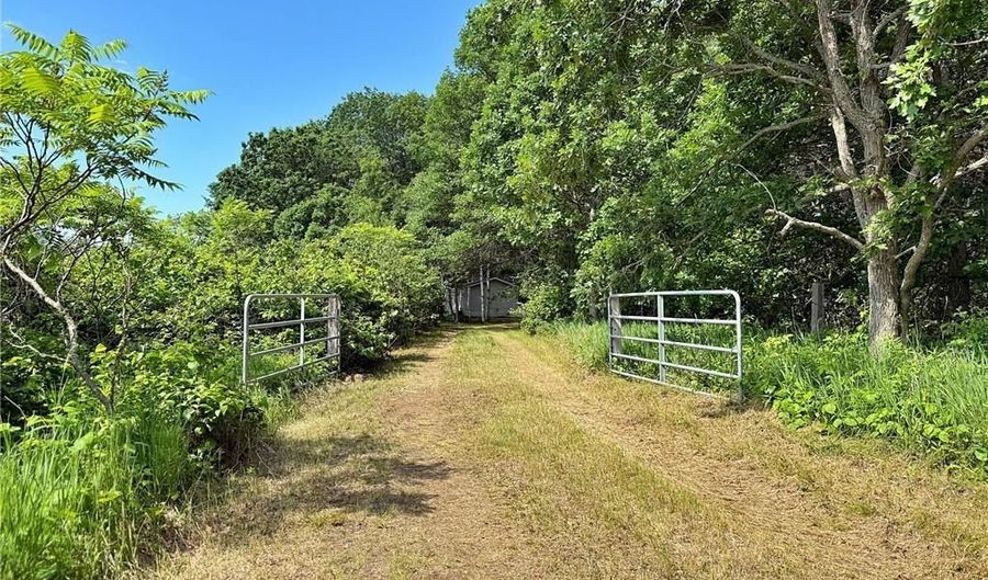45568 213th Ln, Aitkin, MN 56431 - 3 Beds, 2 Bath