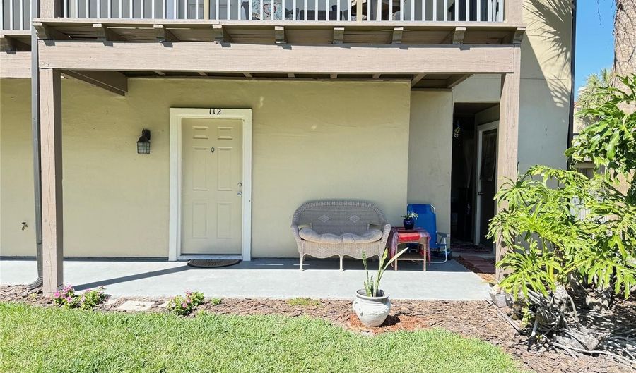 249 AFTON Sq 112, Altamonte Springs, FL 32714 - 2 Beds, 1 Bath