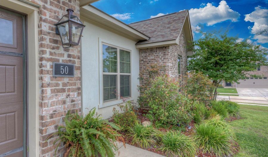 50 High Water Dr, Benton, LA 71006 - 4 Beds, 3 Bath