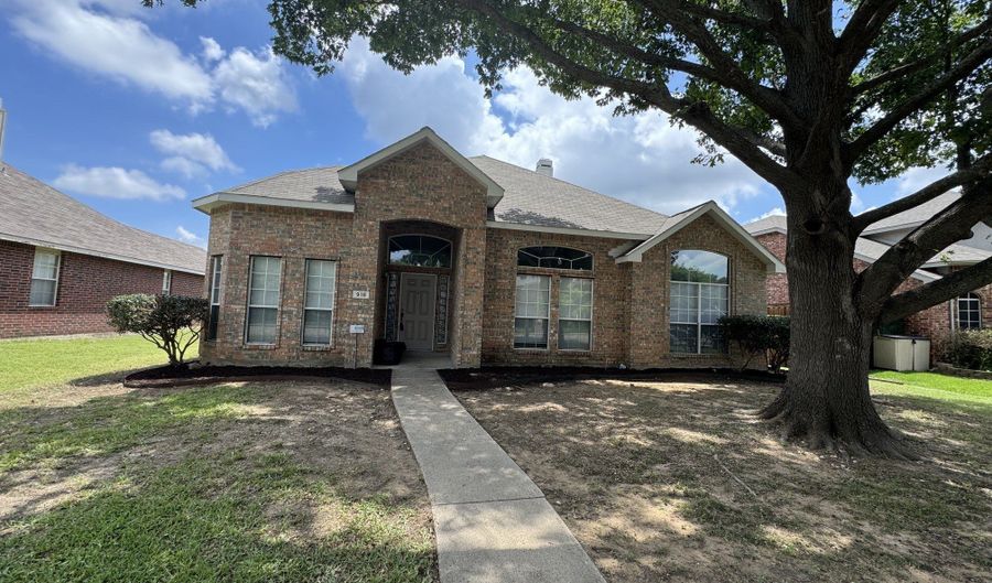 918 Morningside Ln, Allen, TX 75002 - 4 Beds, 2 Bath