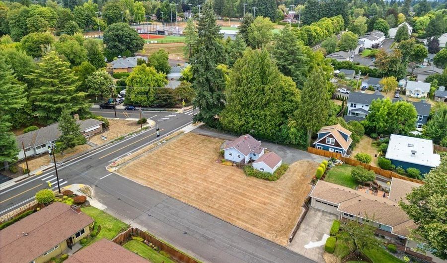 2696 SE LAKE Rd, Milwaukie, OR 97222 - 0 Beds, 0 Bath