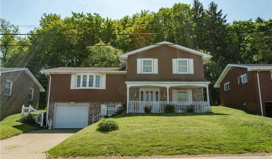 905 Roosevelt Ave, Aliquippa, PA 15001 - 3 Beds, 0 Bath