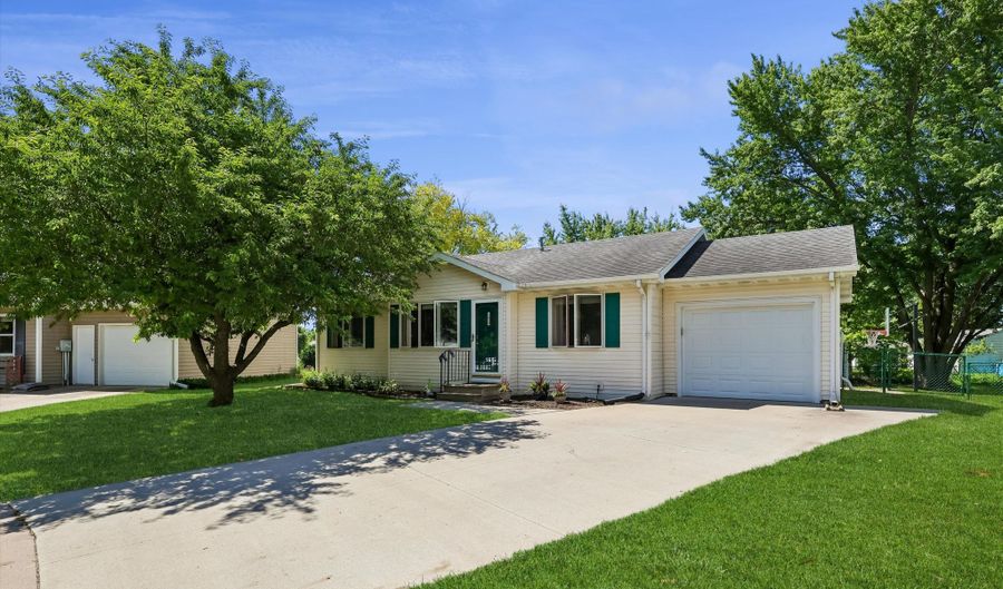 5414 Schubert St, Ames, IA 50014 - 4 Beds, 3 Bath
