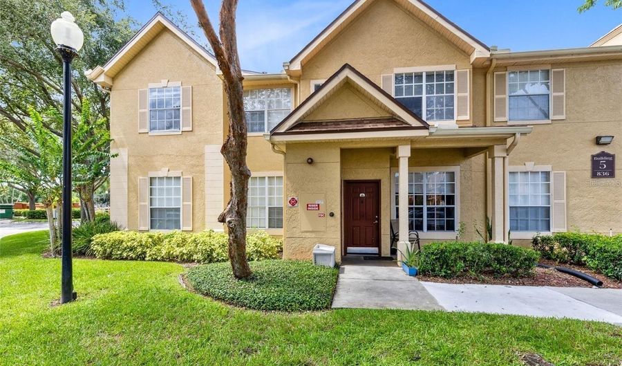 836 GRAND REGENCY Pt 200, Altamonte Springs, FL 32714 - 3 Beds, 2 Bath