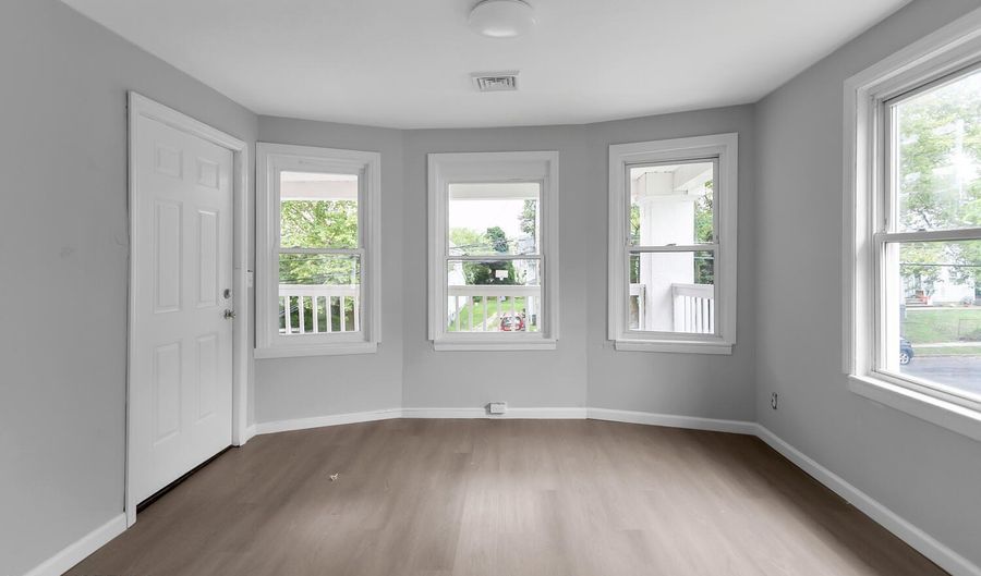 1121 Sewall Ave 2nd Floor, Asbury Park, NJ 07712 - 3 Beds, 1 Bath