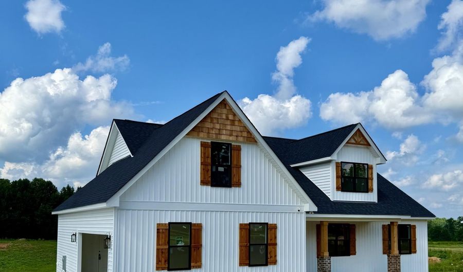 6930 Fire Tower Rd, Bailey, NC 27807 - 4 Beds, 3 Bath
