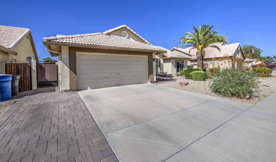1640 E TYSON Pl, Chandler, AZ 85225 - 3 Beds, 2 Bath