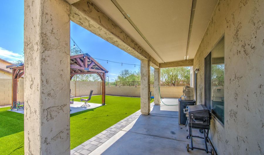 19397 W ADAMS St, Buckeye, AZ 85326 - 3 Beds, 3 Bath