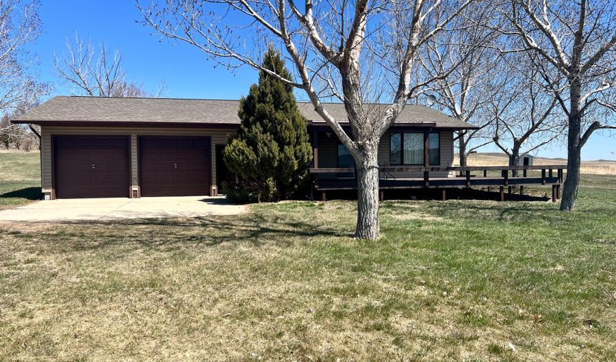 8050 6th Ave SW, Linton, ND 58552 - 2 Beds, 1 Bath
