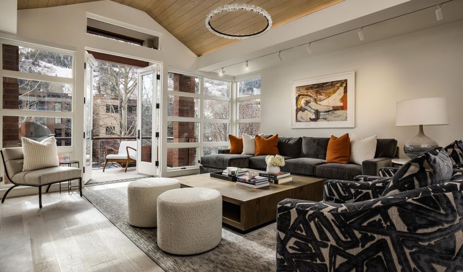 704 E Hyman Ave, Aspen, CO 81611 - 4 Beds, 3 Bath