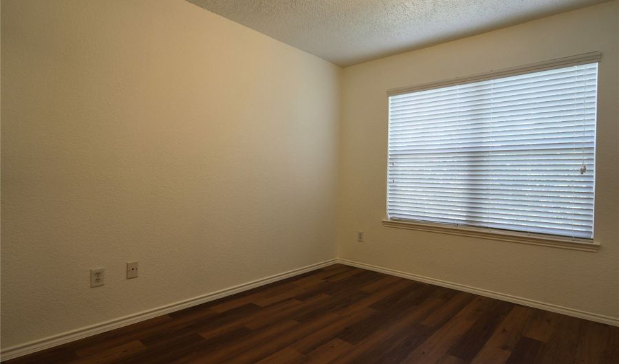 2032 Fox Glen Dr, Allen, TX 75013 - 4 Beds, 3 Bath