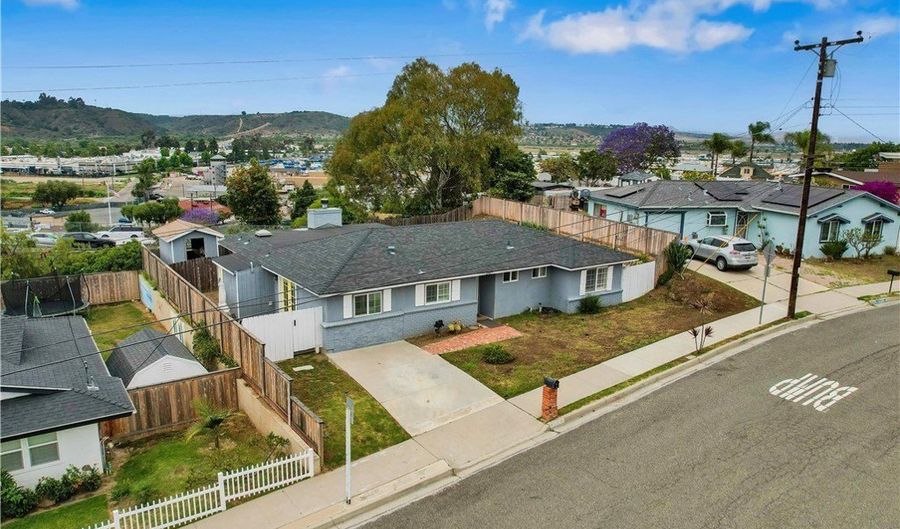 2867 Turnbull St, Oceanside, CA 92054 - 4 Beds, 3 Bath