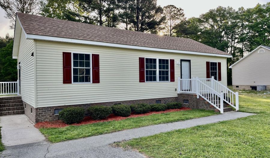 109 Malibu Dr, Ahoskie, NC 27910 - 3 Beds, 2 Bath