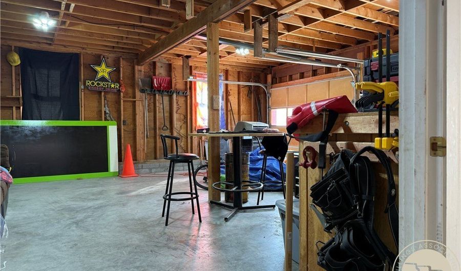 307 Bramble St, Big Timber, MT 59011 - 3 Beds, 1 Bath