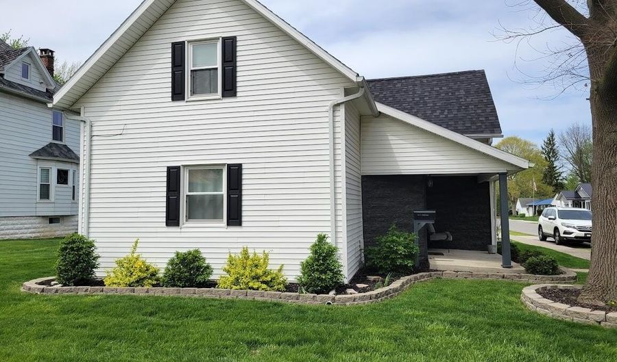 128 E Montford Ave, Ada, OH 45810 - 3 Beds, 2 Bath