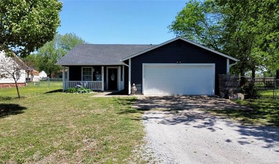 11611 N 194th East Ave, Collinsville, OK 74021 - 3 Beds, 2 Bath