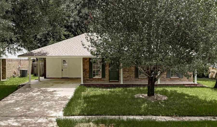 7809 Blake Dr, Baton Rouge, LA 70817 - 3 Beds, 2 Bath