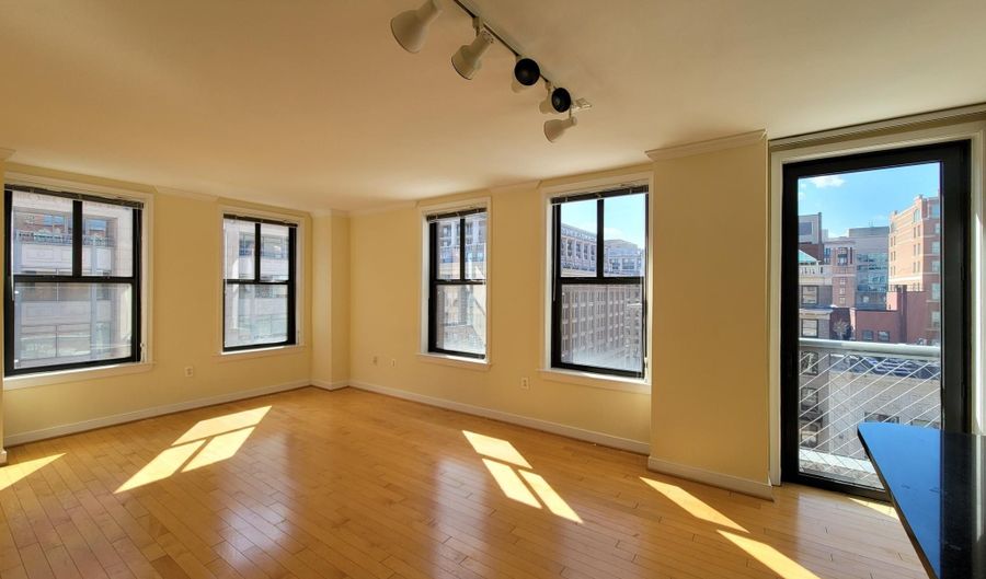 631 D St NW 733, Washington, DC 20004 - 2 Beds, 1 Bath