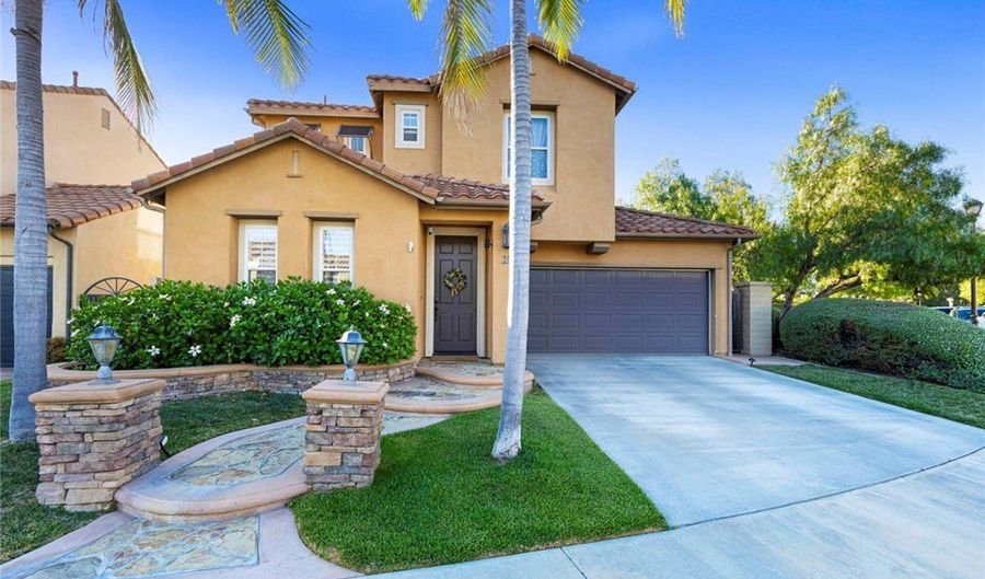 10 Via Zamora, San Clemente, CA 92673 - 3 Beds, 2 Bath