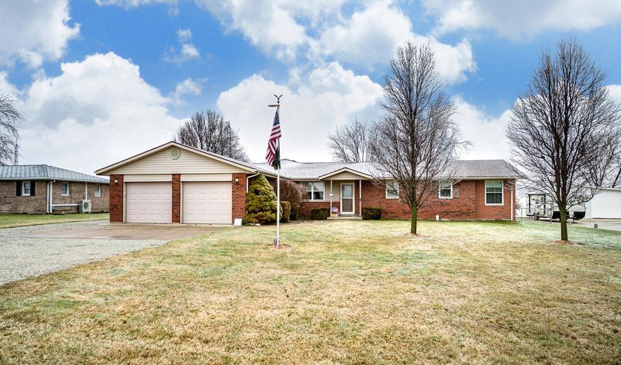 7888 Darke Preble Co Line Rd, Arcanum, OH 45304 - 3 Beds, 2 Bath